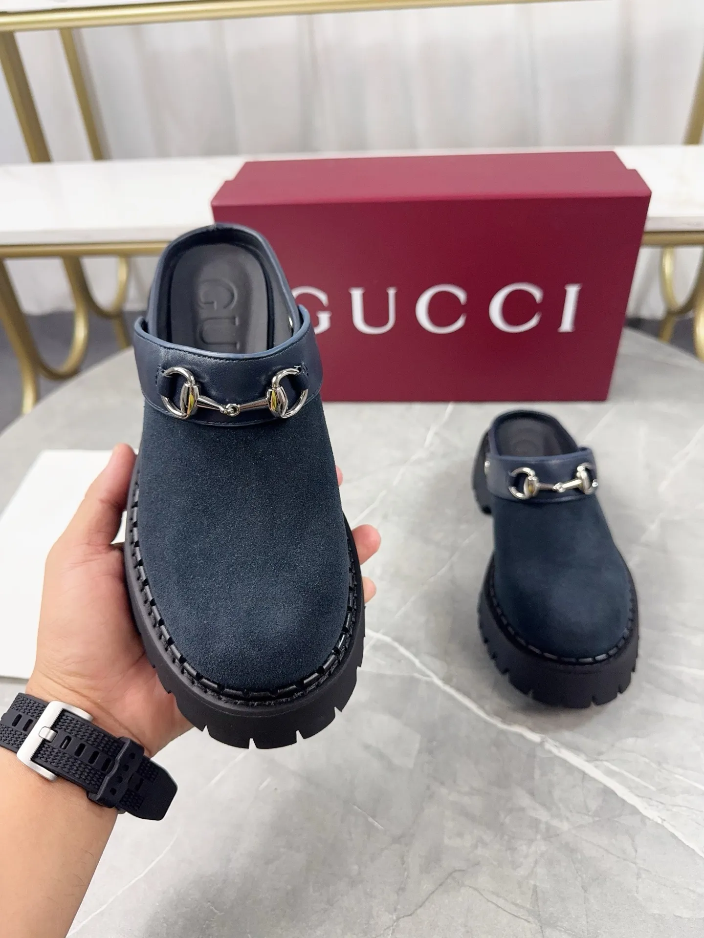 p500🐮🐮Gucci2024 new model, double GG groove thick-soled Loaf platform shoes. The original version is made 1:1. Super beautiful quality, classic model at the counter. ❶Upper: original frosted cowhide ❷Inner lining: water-dyed cowhide ❸Feet: water-dyed cowhide ❹Outsole: ultra-light original sole ❺thick sole heightening: 3.5cn ❻Packing: original packaging ❼Number: Women's 35-42 (41 42 customized, non-returnable) Men's model: 38-46 (45, 46 customized, non-returnable)